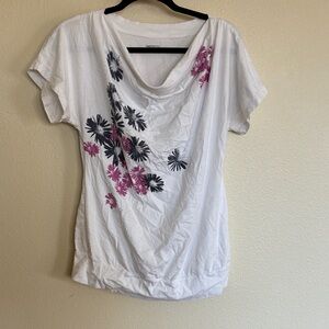 GAP White Floral Short Sleeve Tee